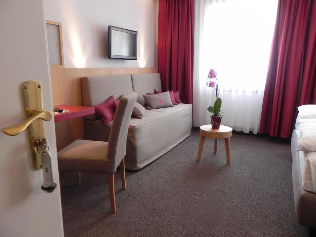Hotel Schwanen Φρόιντενσταντ Δωμάτιο φωτογραφία