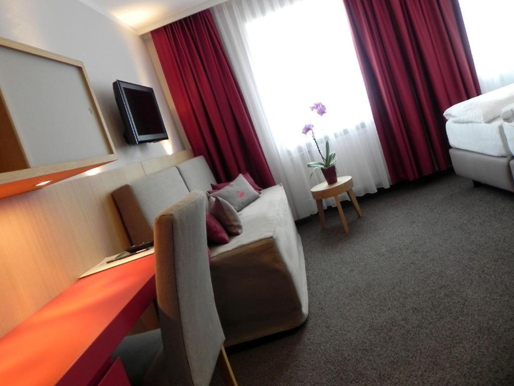 Hotel Schwanen Φρόιντενσταντ Δωμάτιο φωτογραφία